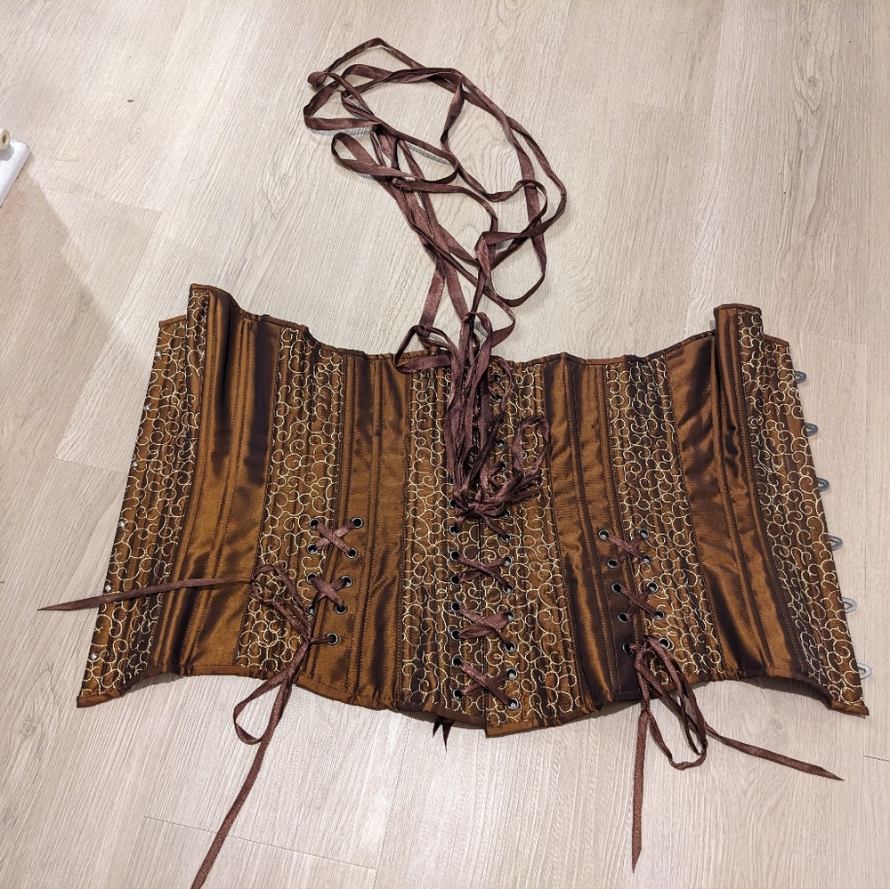 Copper overbust corset - Picture 3 of 5